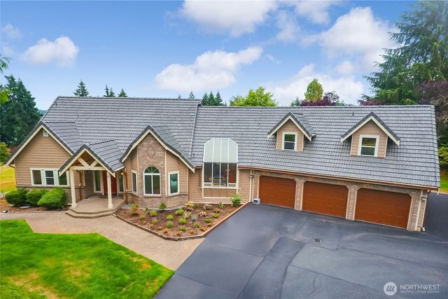14801 136th Avenue E, Puyallup, WA 98374