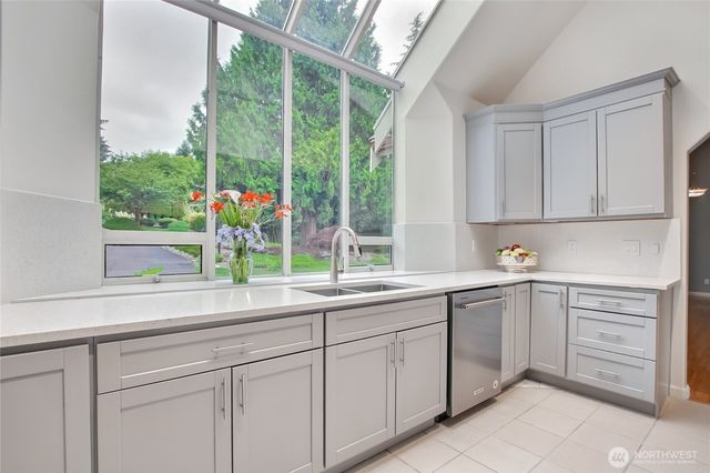 14801 136th Avenue E, Puyallup, WA 98374