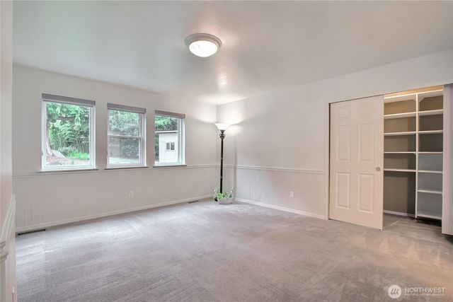 14801 136th Avenue E, Puyallup, WA 98374