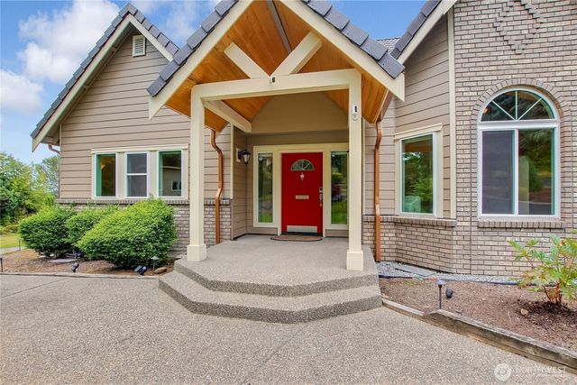 14801 136th Avenue E, Puyallup, WA 98374