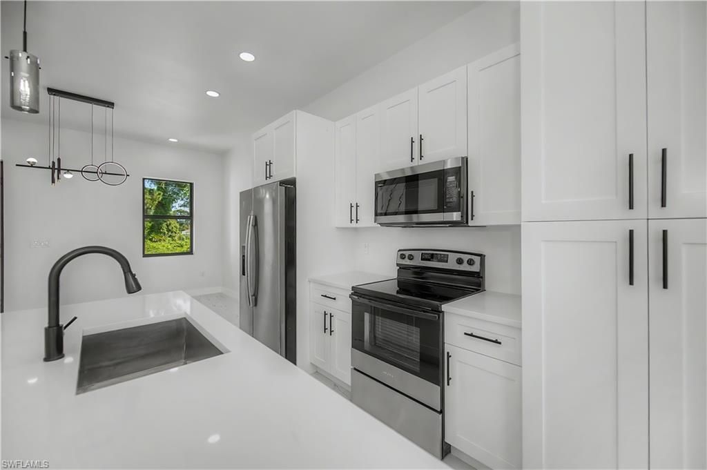 3123 69th ST W, LEHIGH ACRES, FL 33971 — photo 4