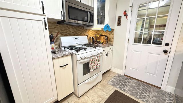 10515 MANASSAS CIR, Orlando, FL 32821