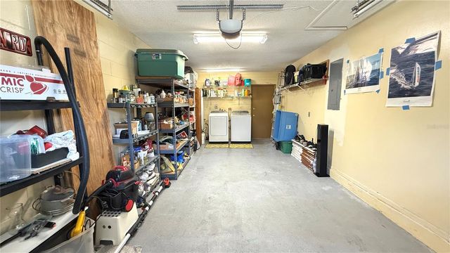 10515 MANASSAS CIR, Orlando, FL 32821