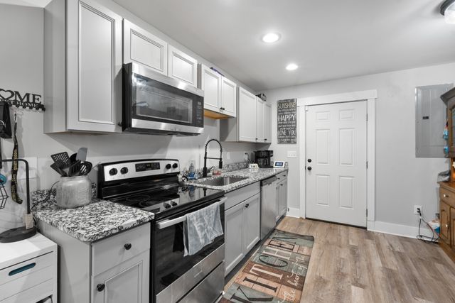 104 Southside St, Tullahoma, TN 37388