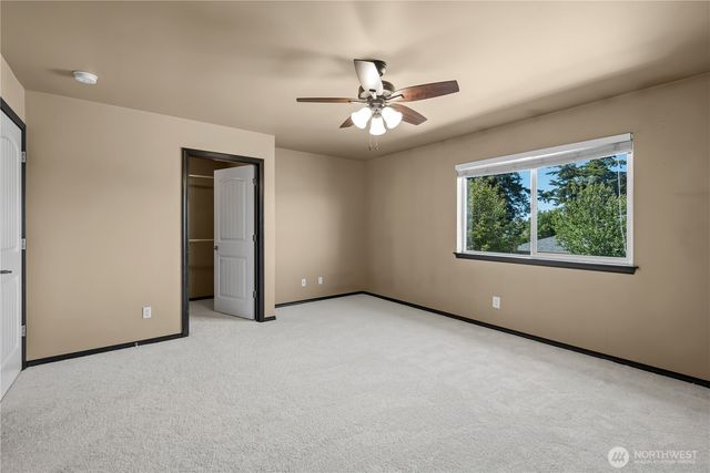 1617 SW Stremler Drive, Oak Harbor, WA 98277