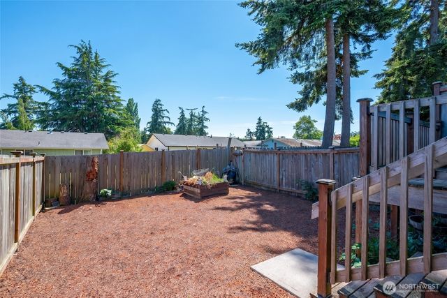 1617 SW Stremler Drive, Oak Harbor, WA 98277