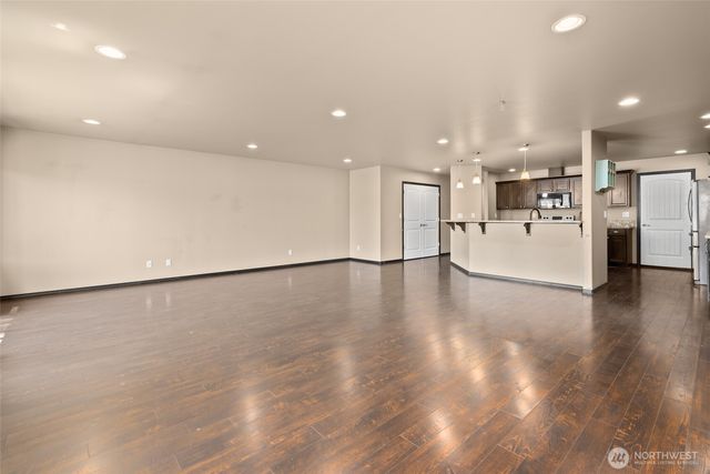 1617 SW Stremler Drive, Oak Harbor, WA 98277
