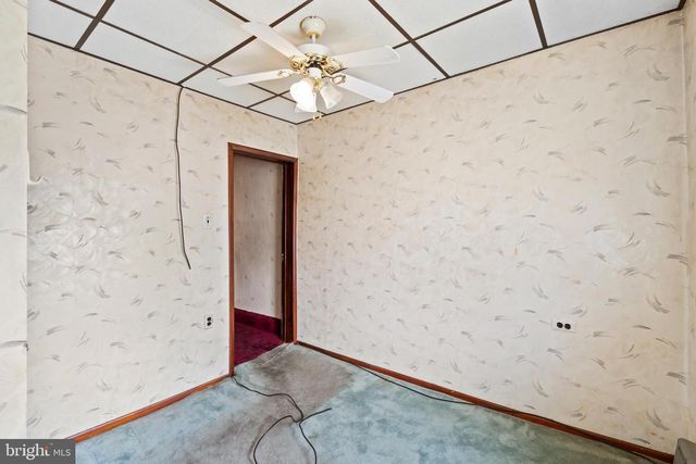 2440 S HUTCHINSON ST, Philadelphia, PA 19148