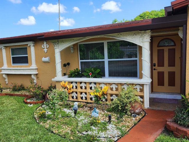 3654 NW 27th Street, Lauderdale Lakes, FL 33311