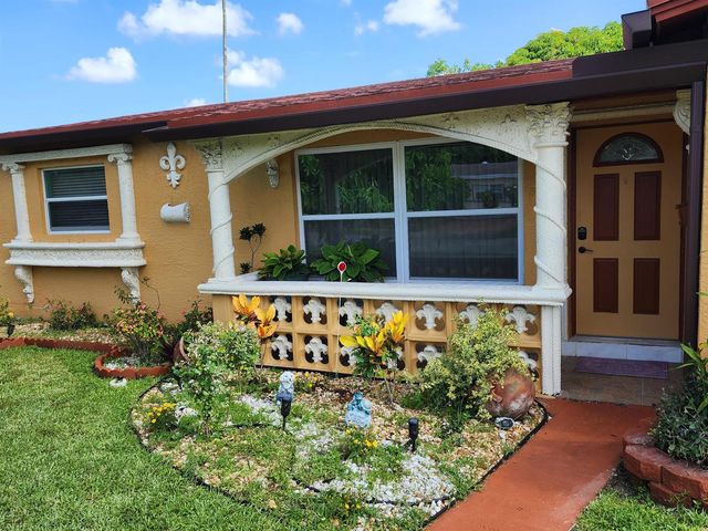 3654 NW 27th Street, Lauderdale Lakes, FL 33311