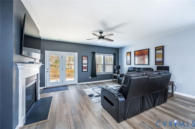 557 Wendenburg Ter, Aylett, VA 23009