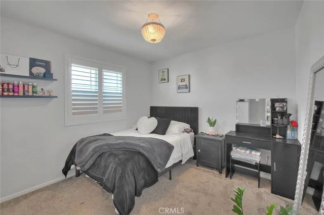 5017 River Ash Way, Fontana, CA 92336