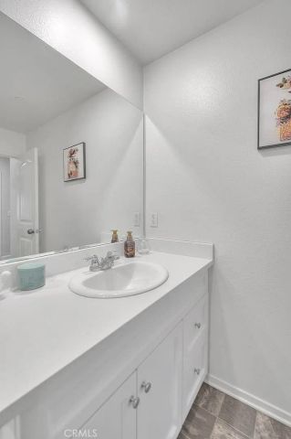 5017 River Ash Way, Fontana, CA 92336