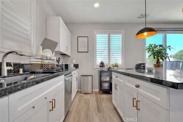 5017 River Ash Way, Fontana, CA 92336