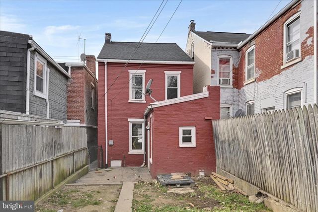 129 OLD DORWART ST, Lancaster, PA 17603