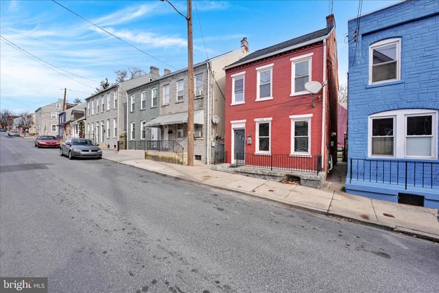 129 OLD DORWART ST, Lancaster, PA 17603