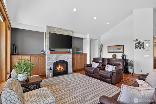 11611 Marihugh Place, Mount Vernon, WA 98273