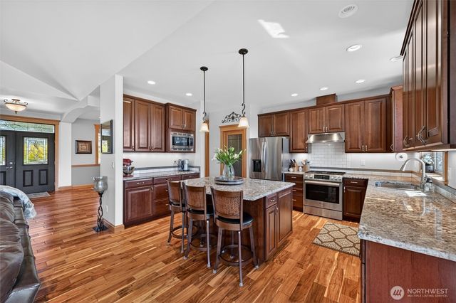 11611 Marihugh Place, Mount Vernon, WA 98273