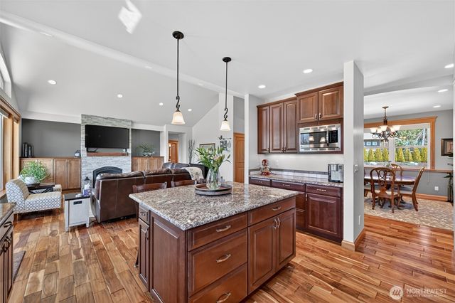 11611 Marihugh Place, Mount Vernon, WA 98273