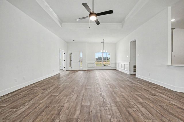 724 Greystone Lane, Angleton, TX 77515