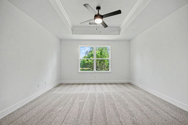 724 Greystone Lane, Angleton, TX 77515