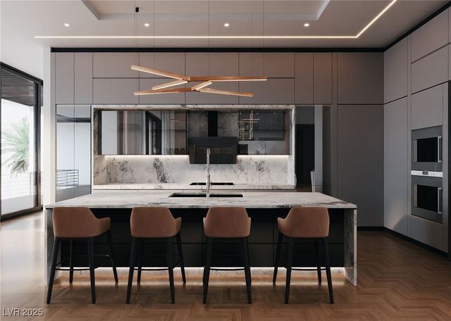 8 Pebble Hills Court, Las Vegas, NV 89141