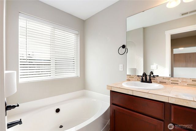 4635 Greenwood Drive SW, Olympia, WA 98502