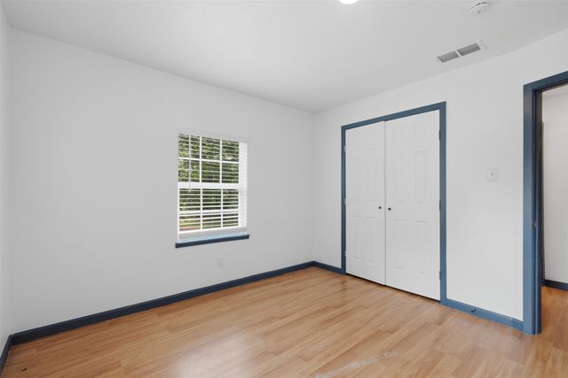 620 E Sears Street, Denison, TX 75021