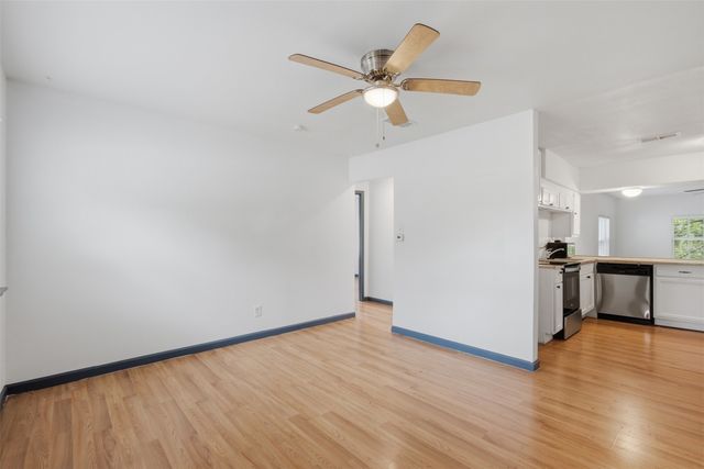 620 E Sears Street, Denison, TX 75021