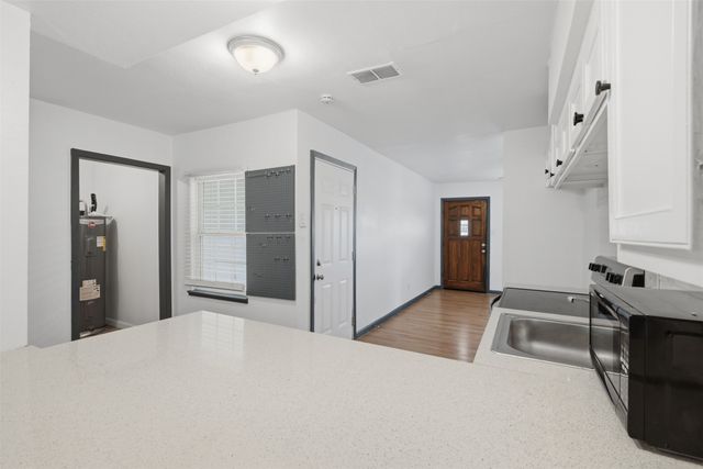 620 E Sears Street, Denison, TX 75021