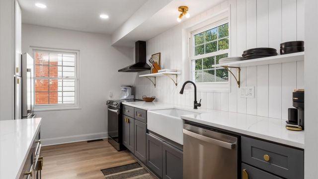 332 S Brinker Avenue, Columbus, OH 43204