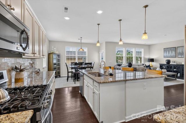 1052 Delridge Street 985, Waxhaw, NC 28173