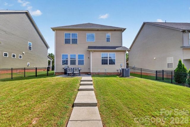 1052 Delridge Street 985, Waxhaw, NC 28173