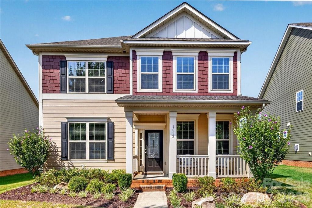 1052 Delridge Street 985, Waxhaw, NC 28173