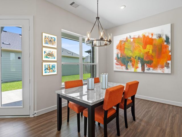 1206 Hidden Oaks Dr, Tomball, TX 77375