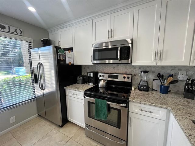 6335 PALMA DEL MAR BOULEVARD S 122, St Petersburg, FL 33715