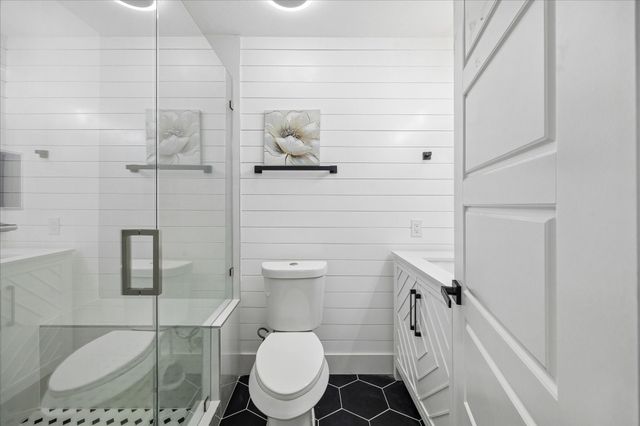 7711 Meadowvale Drive, Houston, TX 77063