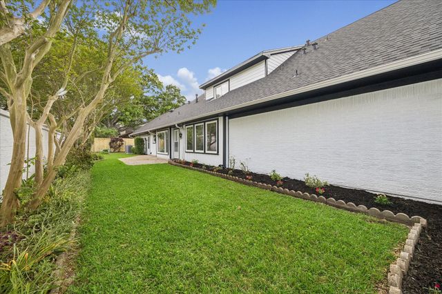 7711 Meadowvale Drive, Houston, TX 77063