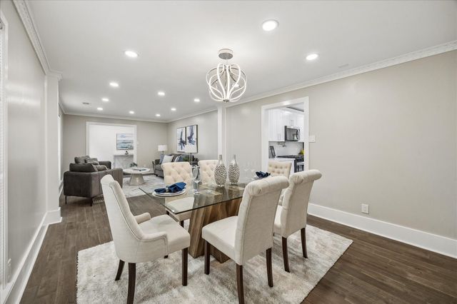 7711 Meadowvale Drive, Houston, TX 77063