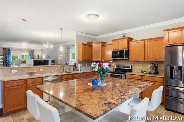 651 Ludington Avenue, Portage, MI 49002
