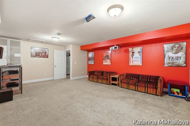 651 Ludington Avenue, Portage, MI 49002