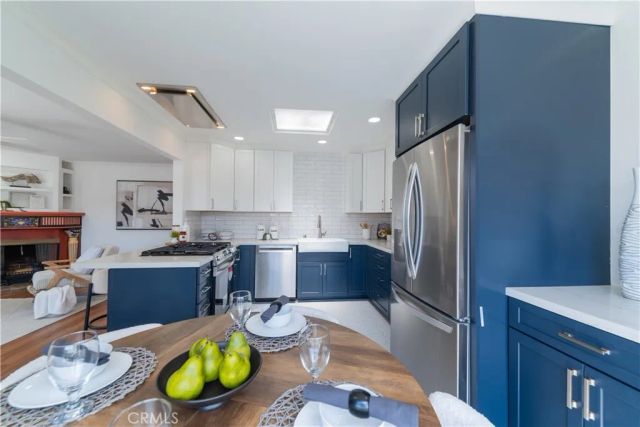 1328 Visitacion, San Francisco, CA 94134