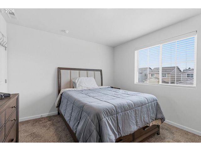 4228 Sw PHYLLIS Ave, Gresham, OR 97080