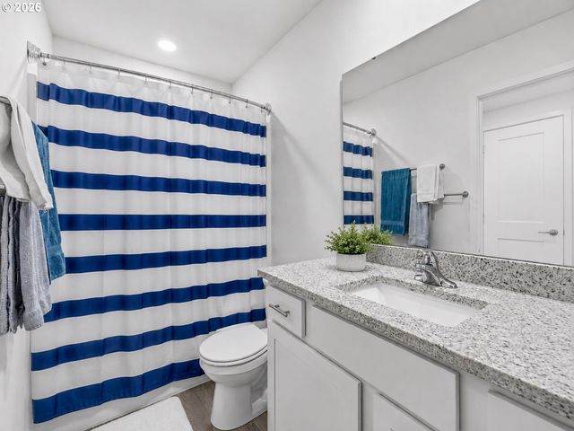 4228 Sw PHYLLIS Ave, Gresham, OR 97080