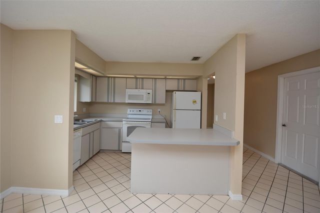 30 FARMSWORTH DRIVE B, Palm Coast, FL 32137