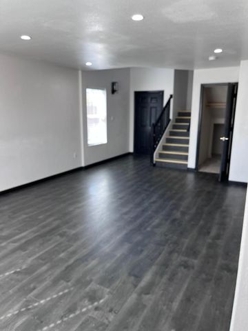 6436 Michelangelo Lane NW, Albuquerque, NM 87114