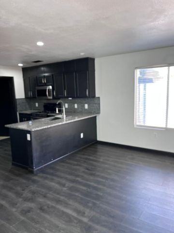 6436 Michelangelo Lane NW, Albuquerque, NM 87114