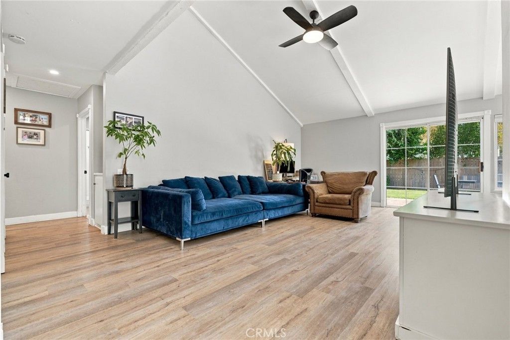25152 Avenida Rotella, Valencia, CA 91355 — photo 5