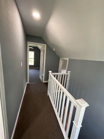 211 Fisher Avenue, Ossian, IA 52161