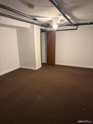 120 Evergreen Avenue, Hartford, CT 06105